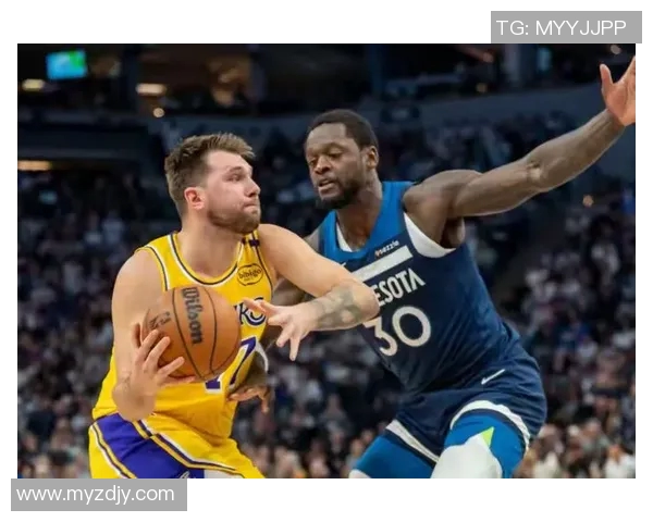 国王队与雷霆的激烈对决谁能在NBA赛场上笑到最后